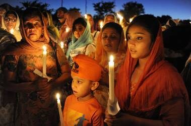 Bautistas predan del sufrimiento sikh