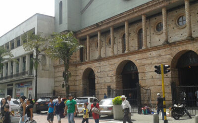 Catedral de Pereira a respetar el espacio público