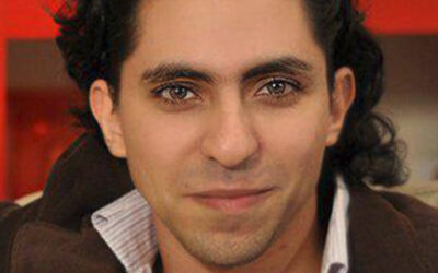 Corte saudí confirma condena a Raif Badawi