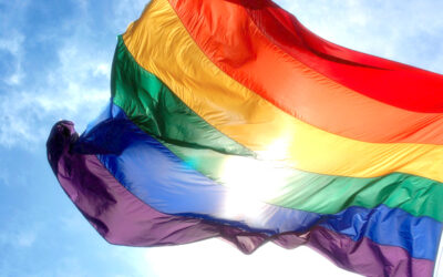 Corte Constitucional deja en firme adopción homoparental