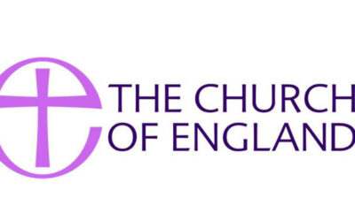 Muere la iglesia anglicana — renuncia el capellán de la Reina